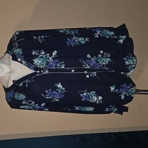 Ava & Viv Blue Floral Blouse